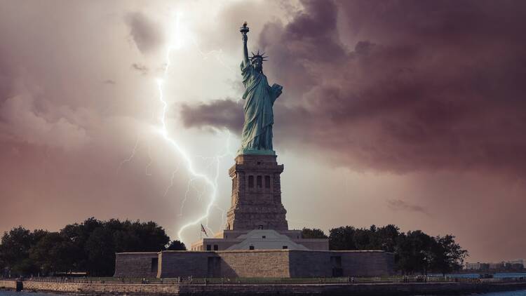 Statue of Liberty lightning strike