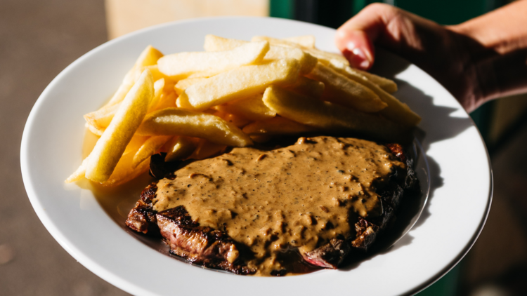 Steak and chips at The Lady Hampshire