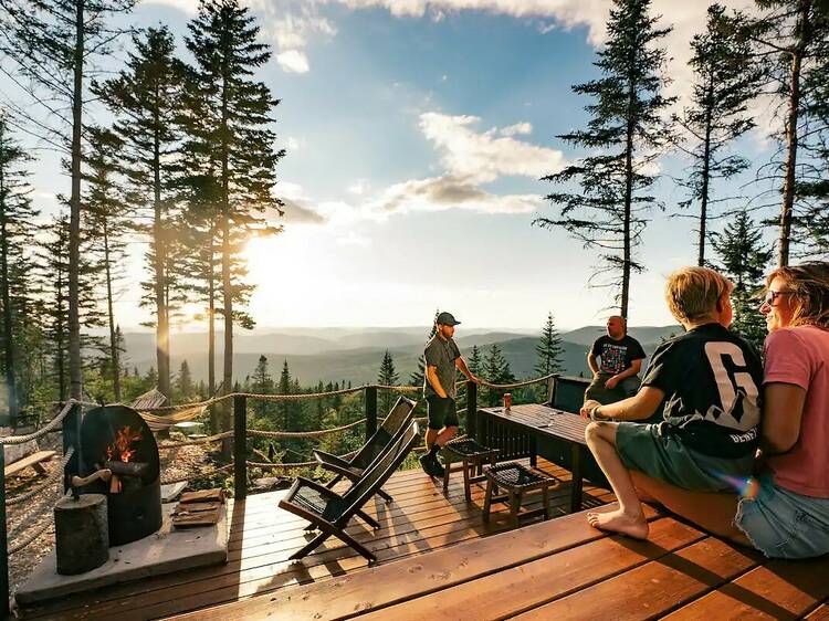 The hidden cabin in the mountains in Lac-Beauport, Québec