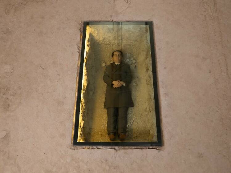 La tumba de Lorca aparece en una galería de Madrid