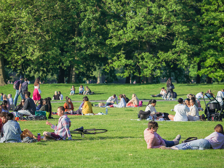 The UK will get a scorching ‘mini heatwave’ this weekend