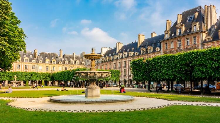 Place Des Vosges Paris France