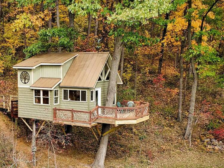 The most amazing treehouse Airbnbs near Chicago