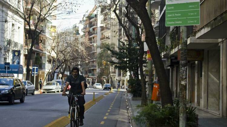 Pedalear por las bicisendas más lindas de la ciudad