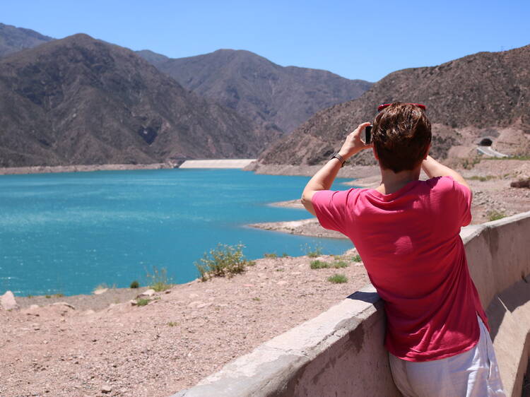 Spend an afternoon by the Potrerillos Dam
