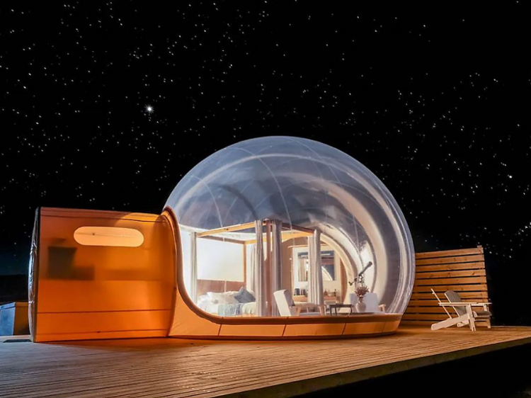 Sleep under the stars with an overnight stay at these epic stargazing bubbles in regional Victoria