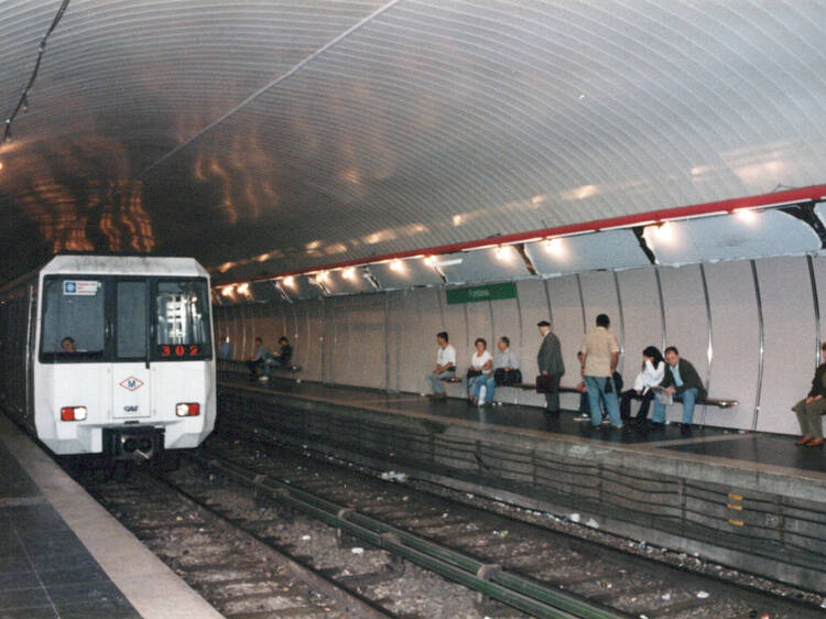 Cinc trens històrics de Barcelona es restauraran i s'exposaran amb motiu del centenari del Metro de Barcelona