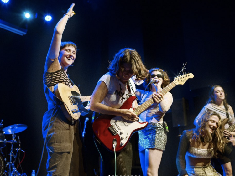 L’Heliogàbal organitza concerts gratuïts a l’Antiga Fàbrica Estrella Damm per la Fira de Segells Discogràfics