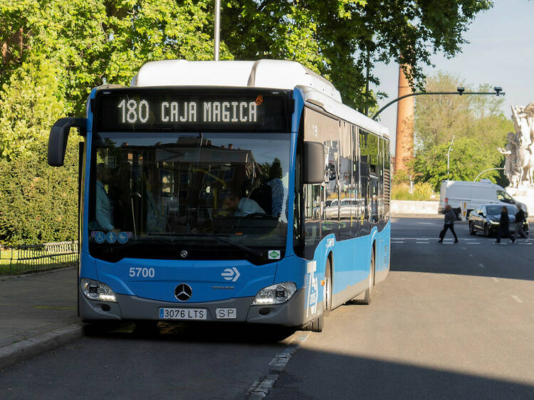 Madrid recupera una línea de autobús por tiempo limitado