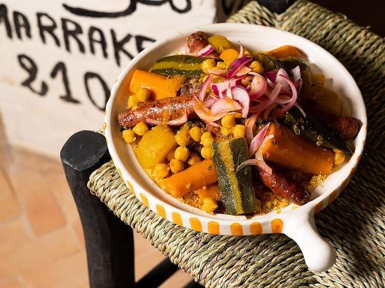 Dans le 9e, une cantine marocaine pop aux chouettes couscous