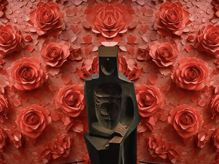 La Sagrada Família celebra Sant Jordi con una exposición de rosas creadas con IA