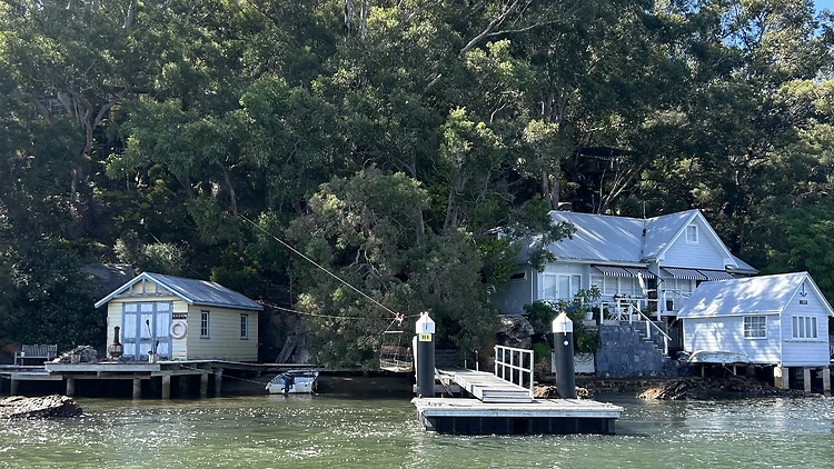 Đi phà đến hòn đảo bình yên không khói xe Dangar Island - Dangar Island, Hawkesbury River