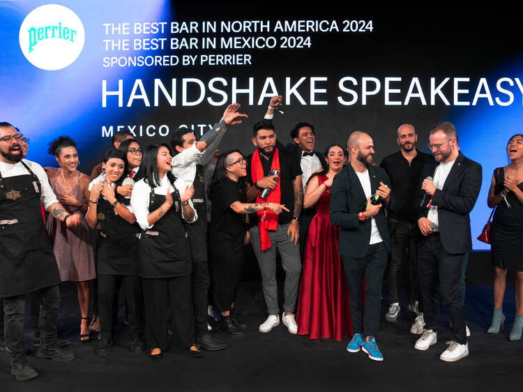 Coronan a Handshake como el mejor bar de Norteamérica