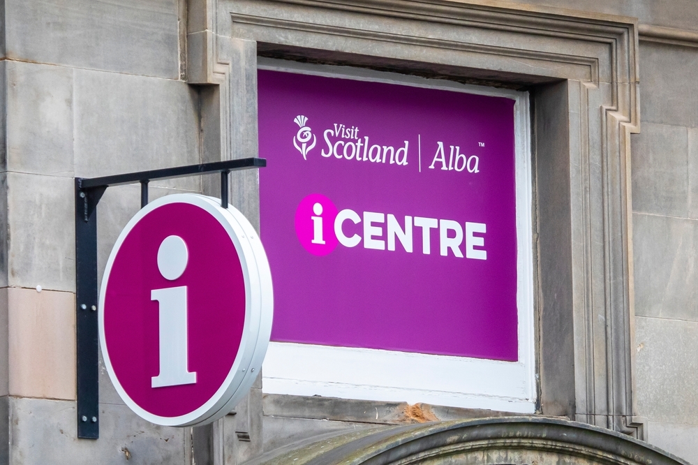 VisitScotland is closing all of its tourist information centres