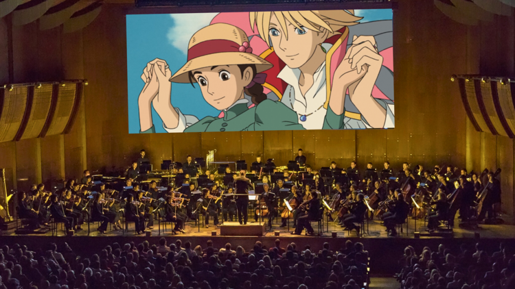 El Increíble Castillo Vagabundo de Studio Ghibli con sinfónica en vivo