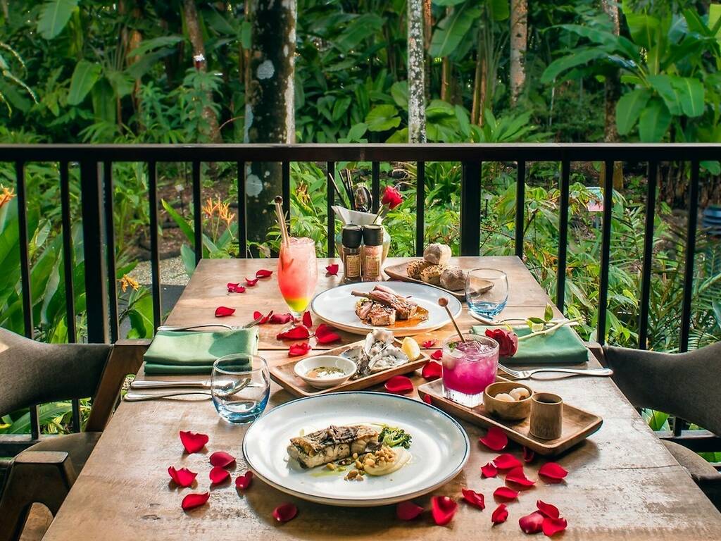 the-most-romantic-halal-restaurants-in-singapore