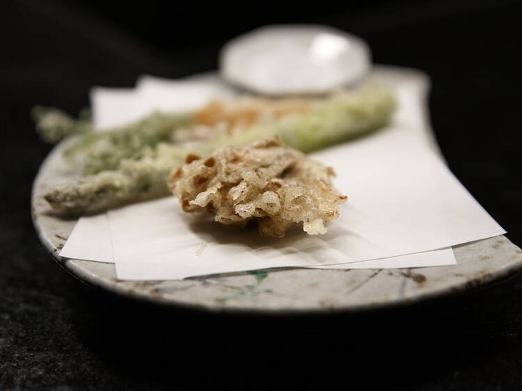 Así es la primera y única barra de tempura gourmet de Barcelona