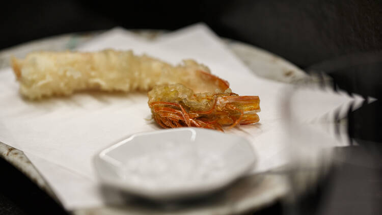 El llagostí en tempura de Merikenko 