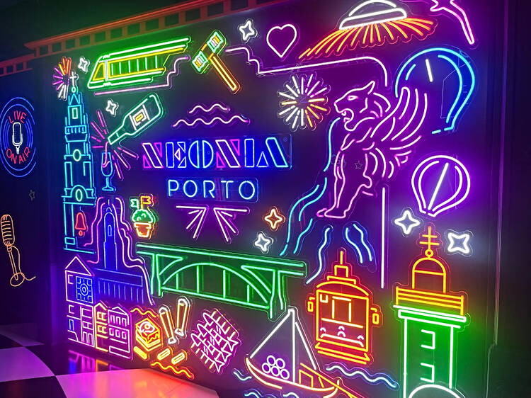 Neonia: neste novo museu interactivo vive um Porto alternativo