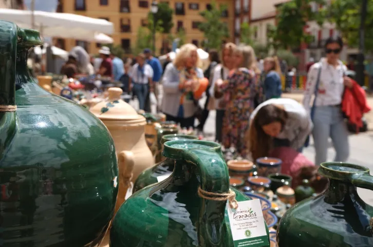 Feria de la Cacharrería, la mejor cita con la alfarería y la cerámica de España sin salir de Madrid