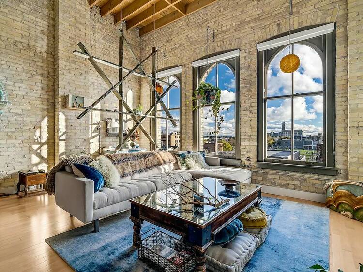 The 11 best Airbnbs in Milwaukee from luxury condos to spacious homes