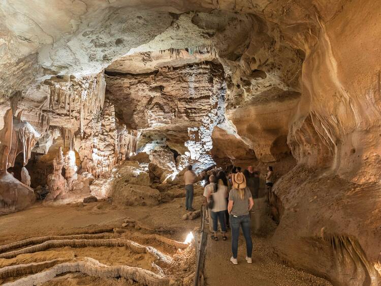 Cascade Caverns, Boerne