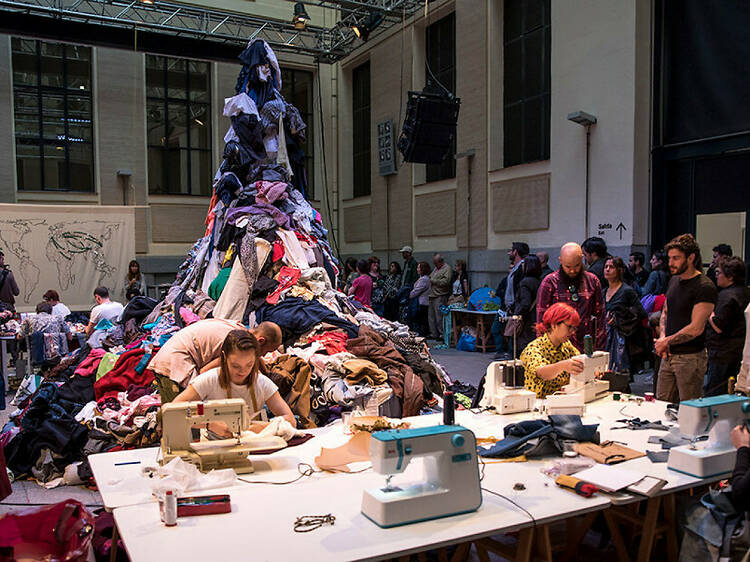 El maratón de reciclaje textil vuelve a La Casa Encendida: talleres, demostraciones y mucho más
