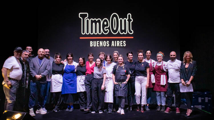 cocineros y mariana fabbiani en el lanzamiento Time Out Buenos Aires