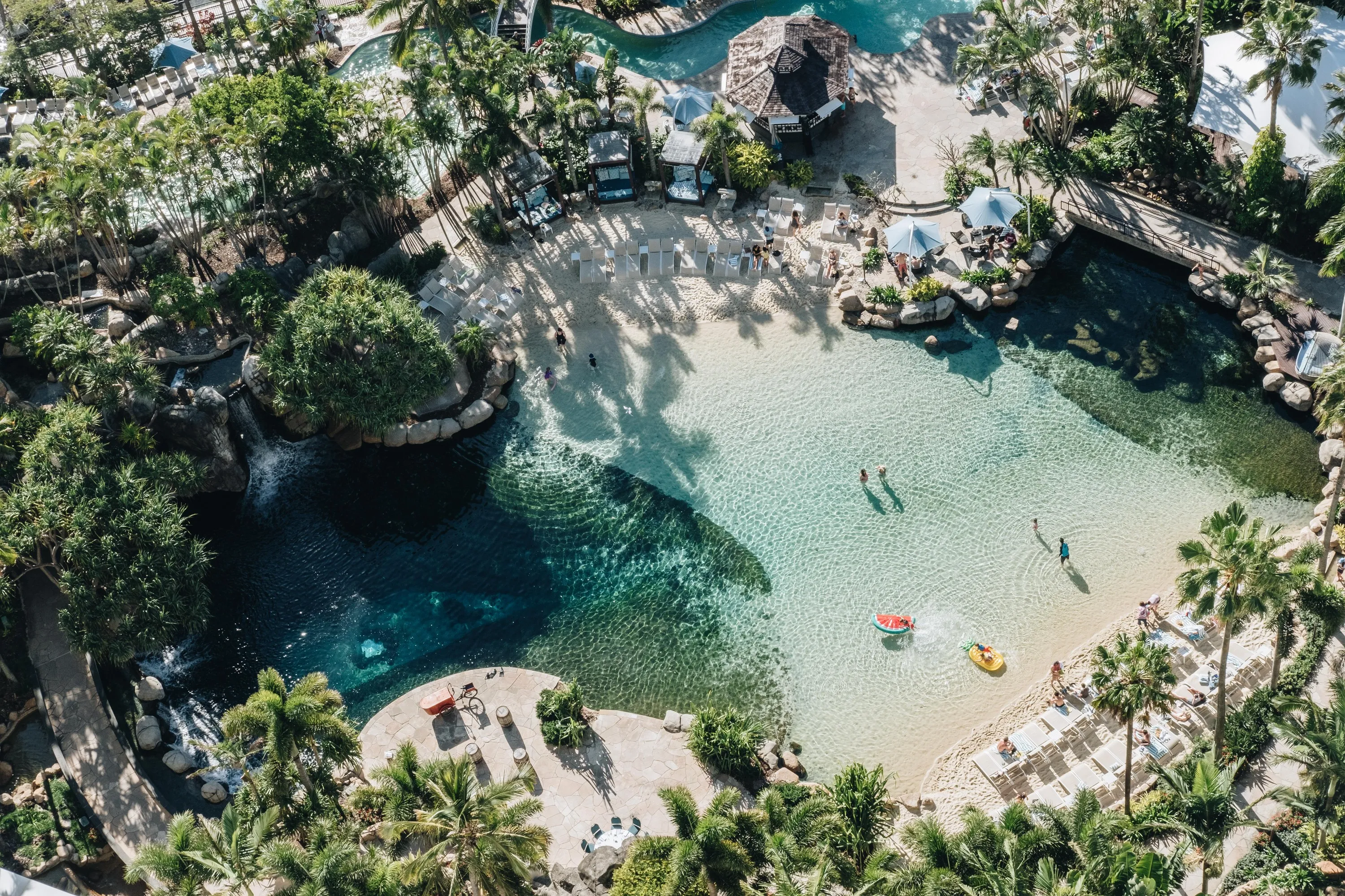 Hotel lagoon