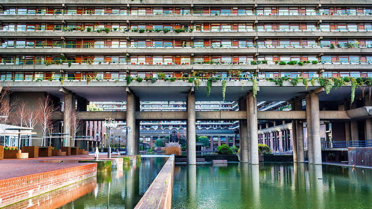 8. Golden Lane and Barbican Architecture Walking Tour