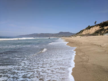 Search for free parking at the beach Search for free parking at the beach