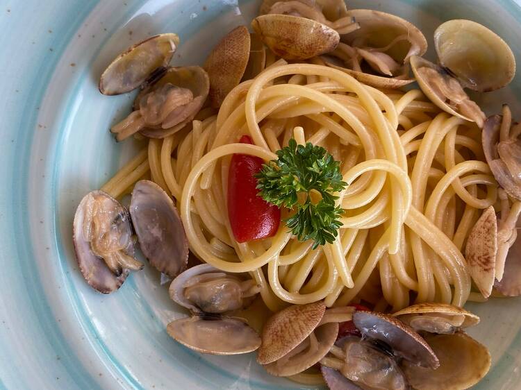 Spaghetti alle Vongole at Osteria Der Belli