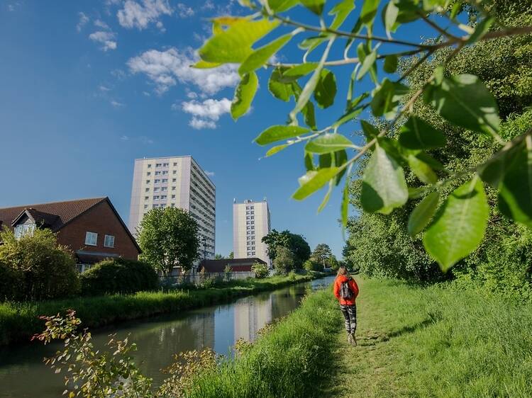 A brand-new 34-mile walking trail will link up north and south London