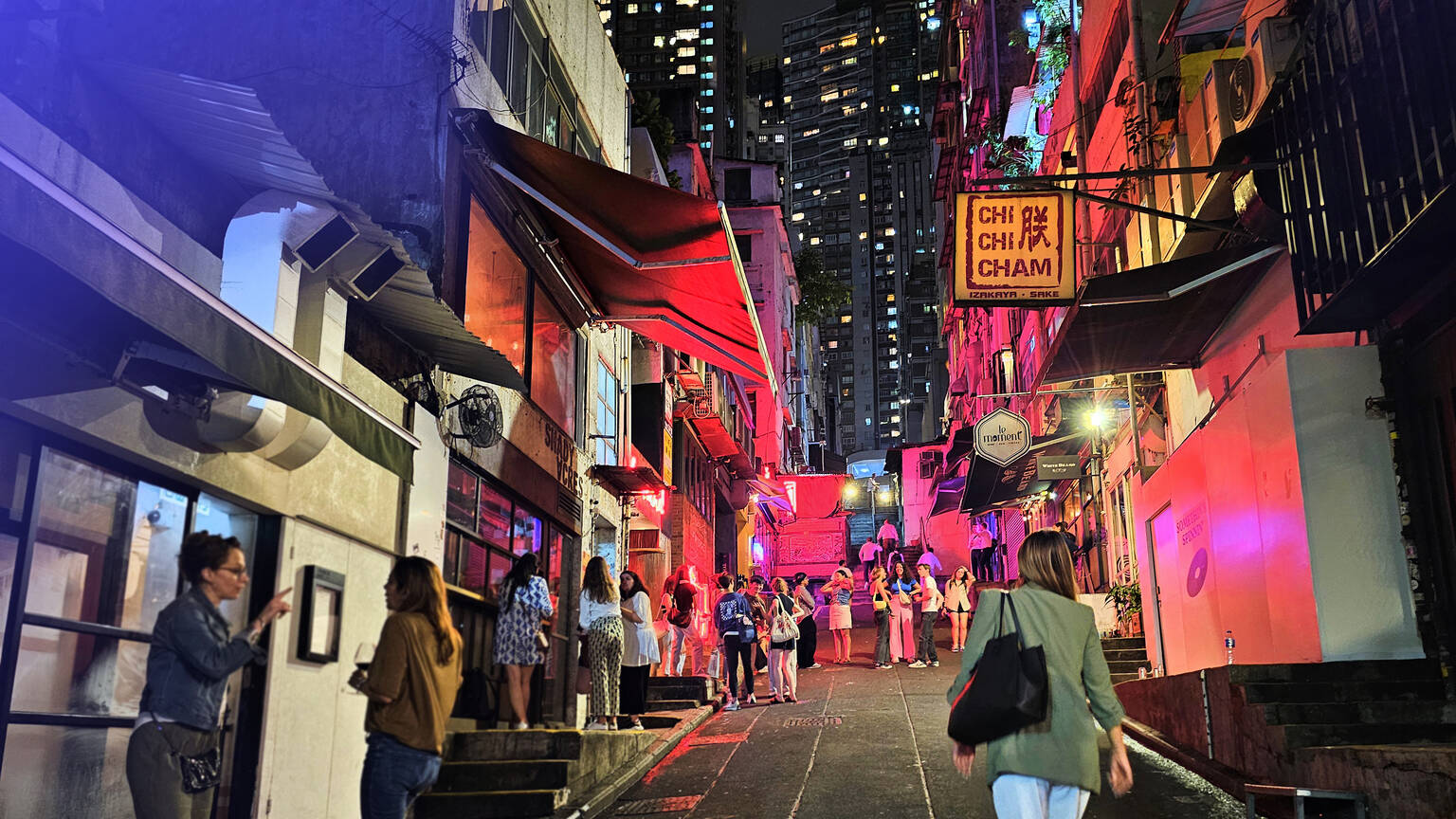 50 Best Bars In Central 2024 Time Out Hong Kong 50-best-bars-in-central-2024-time-out-hong-kong