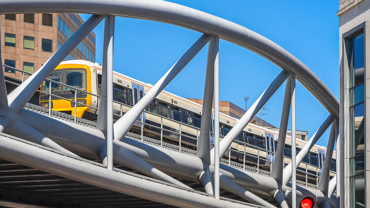 London Bridge station, Southeastern train