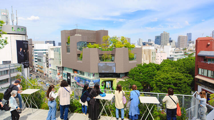 Take in the Harajuku-Omotesando skyline from the Rooftop Terrace