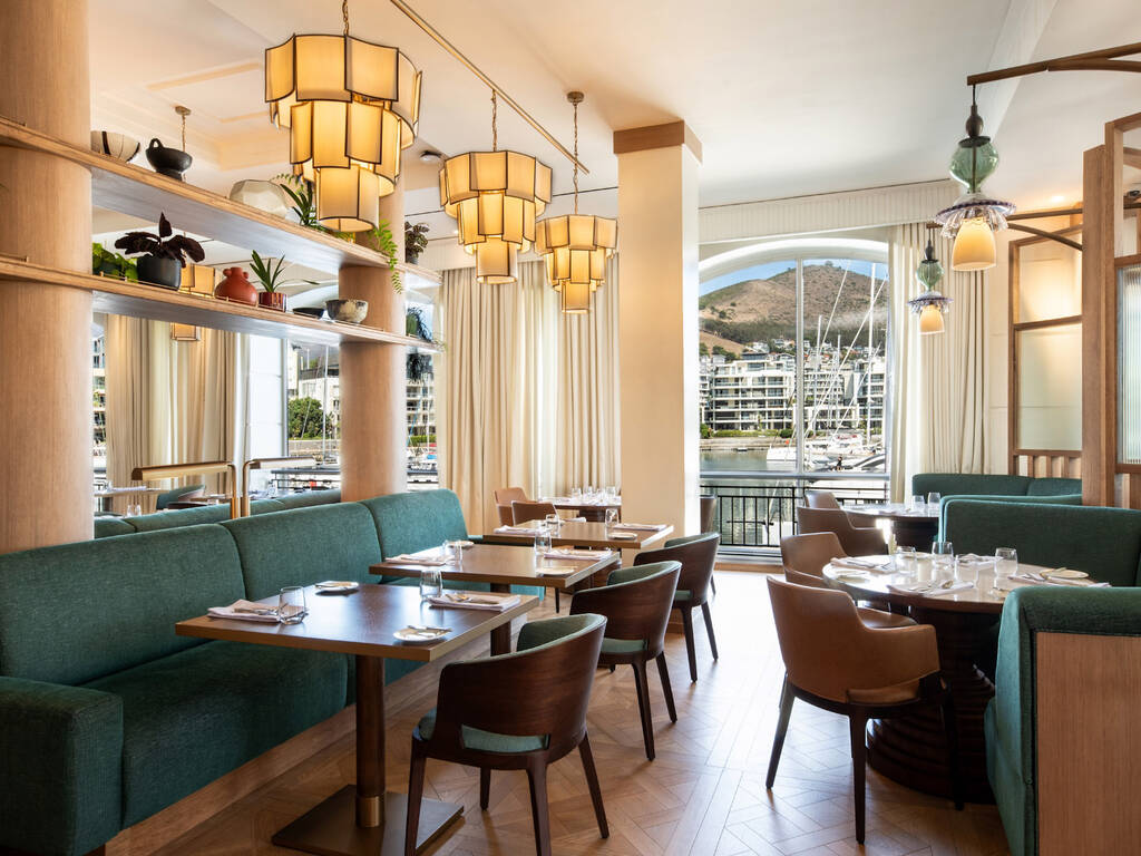 35 Best Restaurants in Cape Town, By A Local Expert