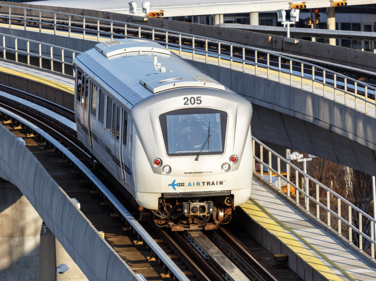 The AirTrain to JFK might be free to ride this summer