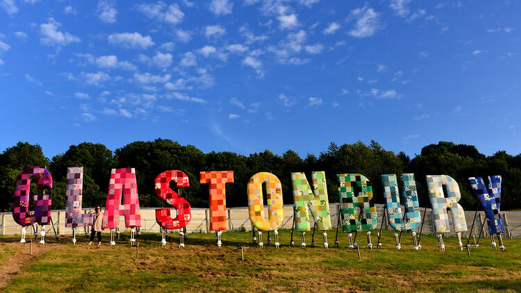 Glastonbury festival, sign