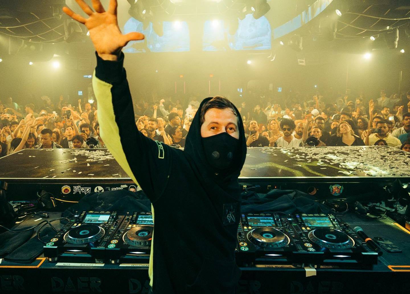 where does alan walker live