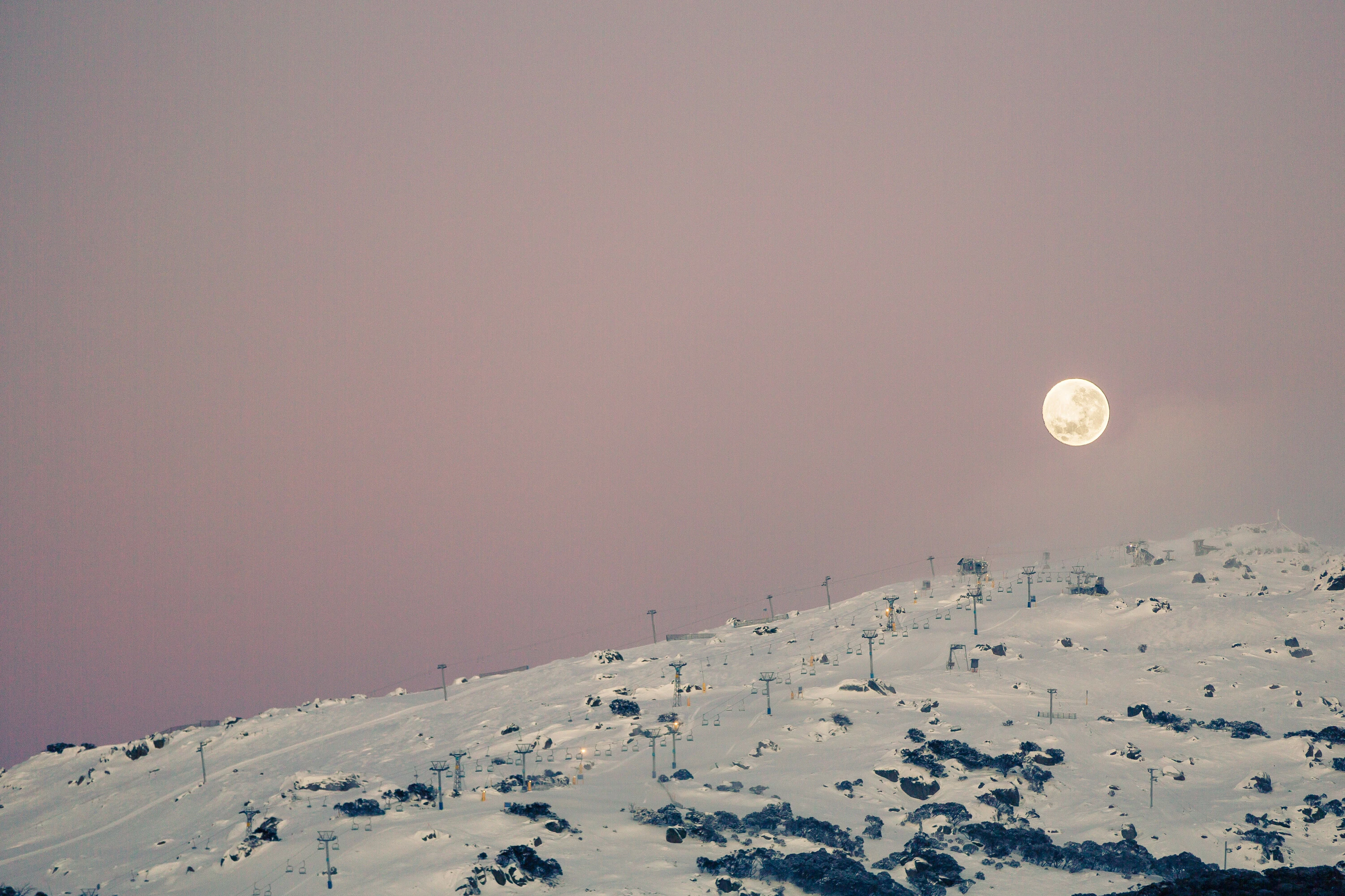 Moon set over Mt Perisher