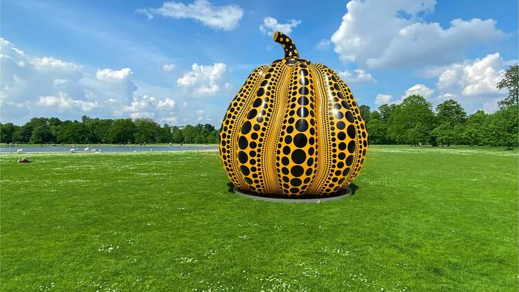  Digital rendering of Pumpkin, 2024, © YAYOI KUSAMA, Courtesy Ota Fine Arts, Victoria Miro, and David Zwirner