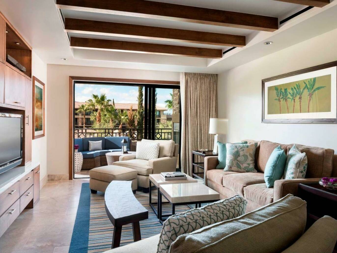 Best family hotels in palm springs