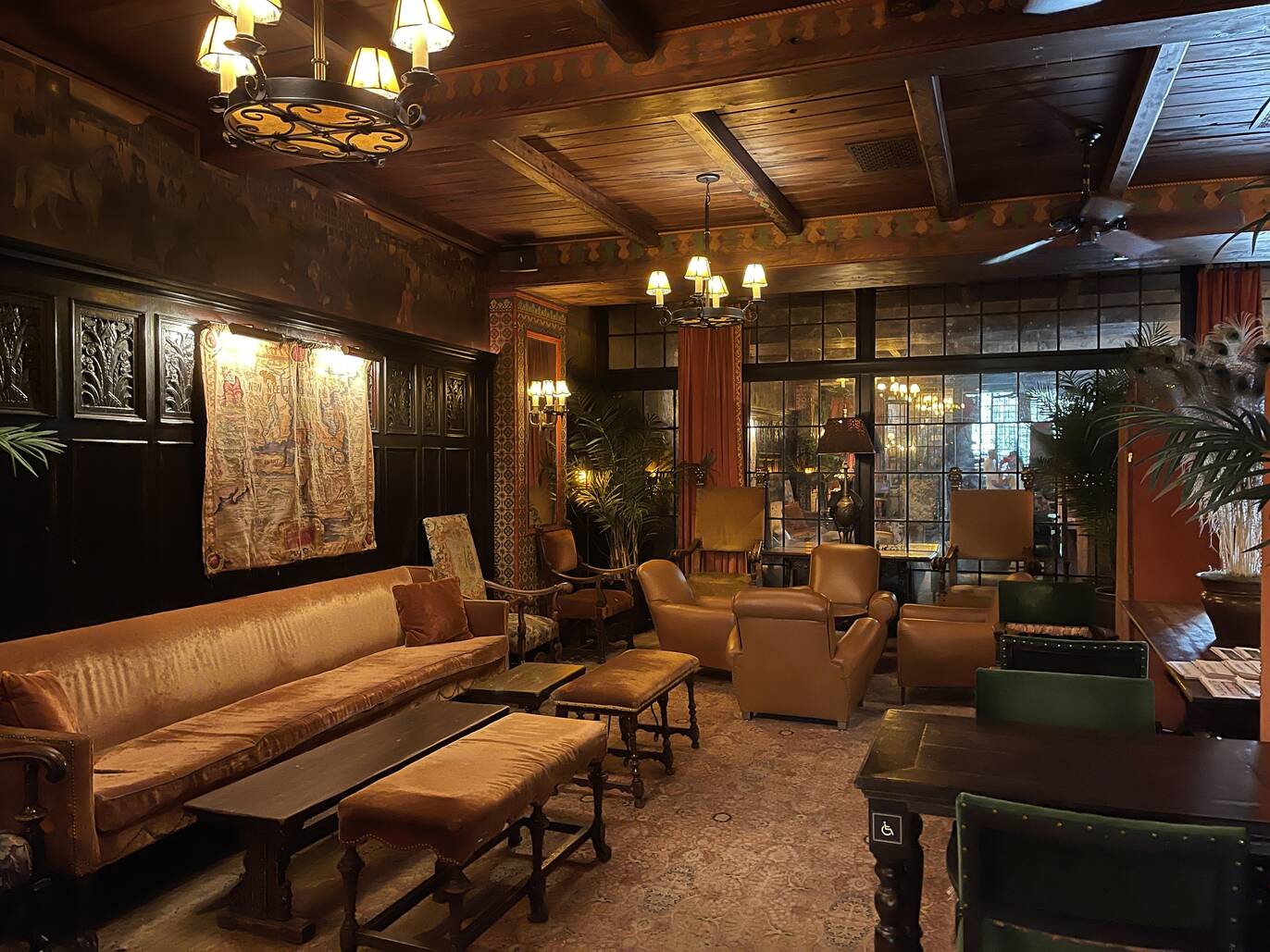 New York hotels: Mid-range hotels