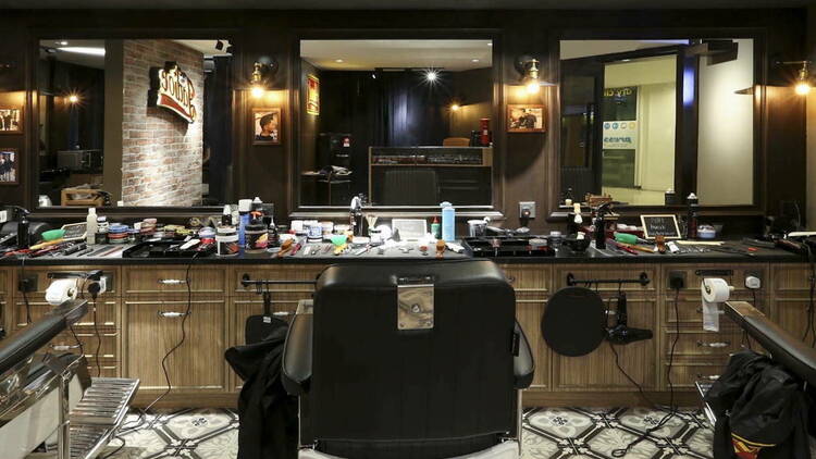 Huuk Barbershop