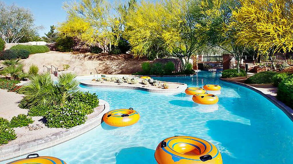 16 Best Lazy Rivers in the U.S. For a Relaxing Good Time