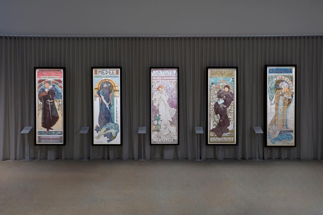 洋書 Alphonse Mucha The Spirit of Art Nouveau Alphonse Mucha: The Spirit of Art Nouveau: Arwas, Victor