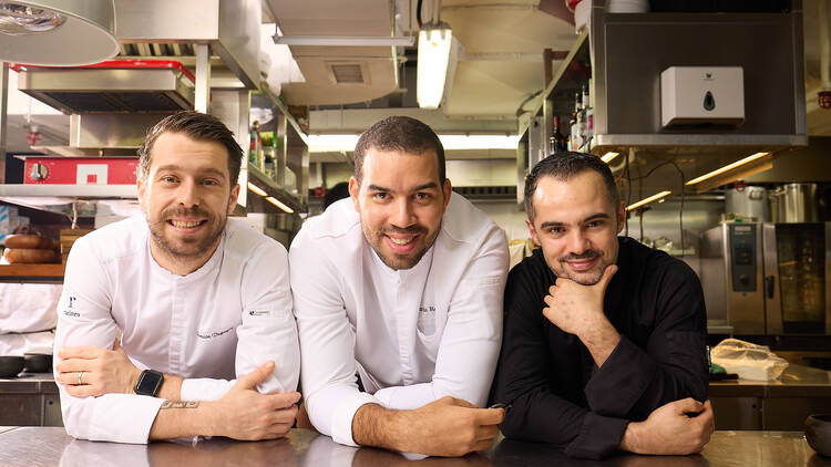 Chef Romain (Racines), chef Joris (Feuille), and chef Adrien (Racines)