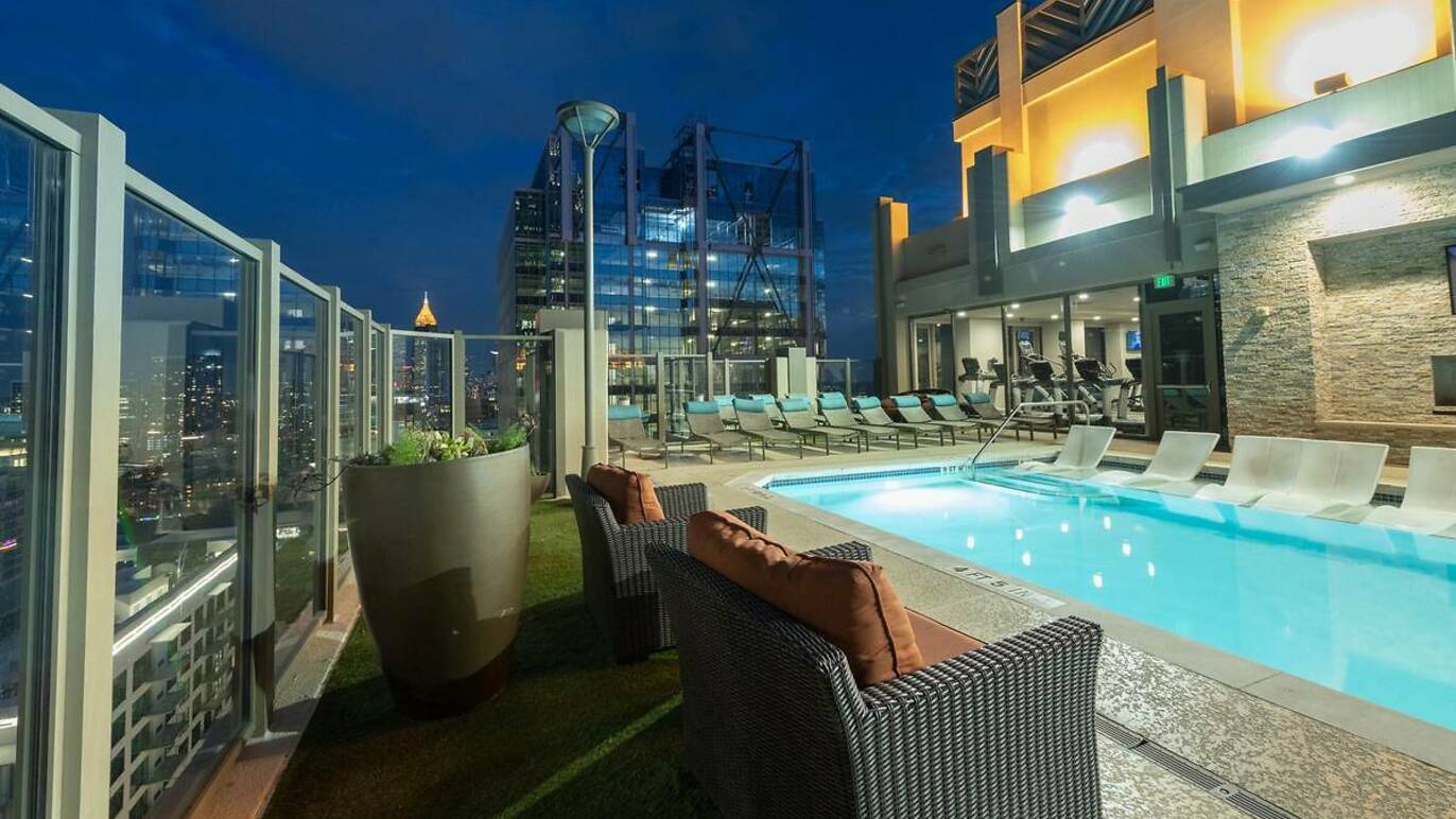 New York, NY Vacation Rentals (4.9 out of 5) - Airbnb - Luxury Penthouse Rentals In Popular Neighborhood