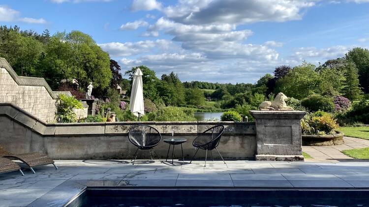 restaurant and pool at the tawny 